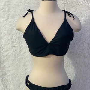 New Two piece all black size XL bikini set